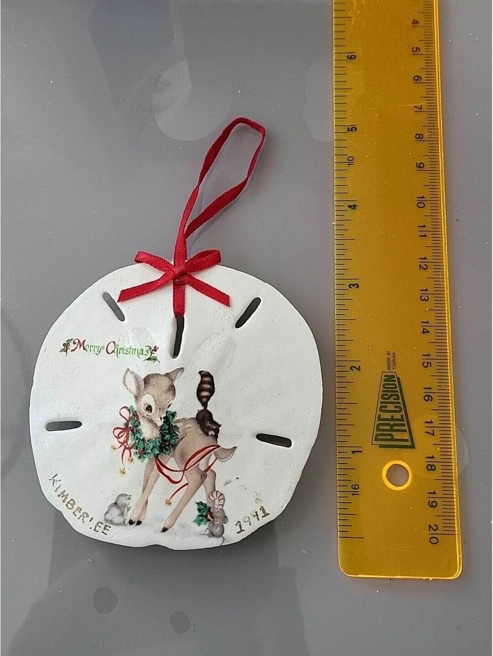 Vtg Christmas Ornament 1991 Plays Christmas Tunes Handpainted Sand Dollar Forest